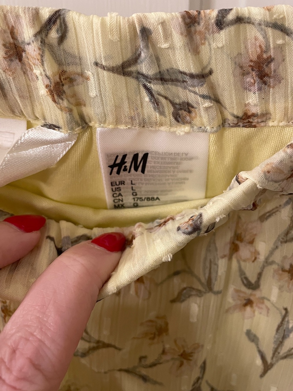H&M Yellow Floral Chiffon Tiered Hi-Low Maxi Skirt - Picture 6 of 7